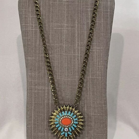 Premier Design Reversible Pendant Chain Statement Necklace Gold Tone 31"-34" - Picture 6 of 7